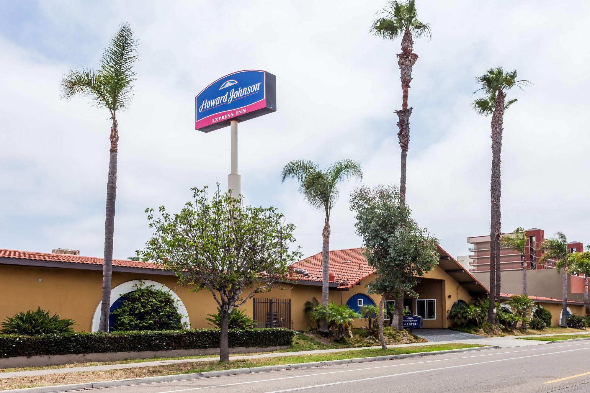 Howard Johnson By Wyndham National City/San Diego South Extérieur photo